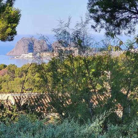 Privee, Piscine, Pool House, Cuisine D'ete Oda ve Kahvaltı La Ciotat